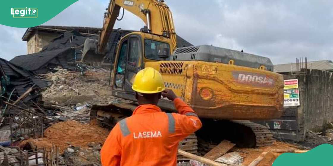 Collapsed building in Lagos