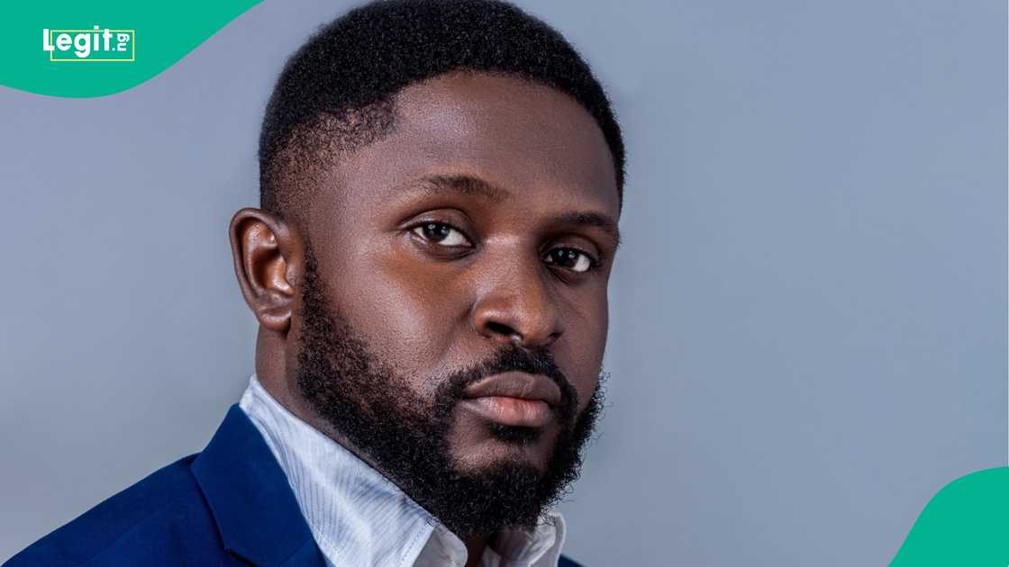 Kelvin Onovo shared the photo of a hardworking man who opened his own shop. Kelvin Onovo shared the photo of a hardworking man who opened his own shop.