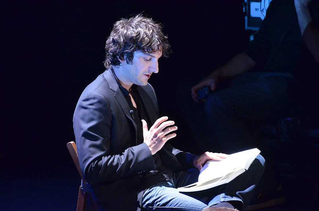 Quand Gaspard Proust évoque son rapport aux femmes Quand Gaspard Proust évoque son rapport aux femmes
