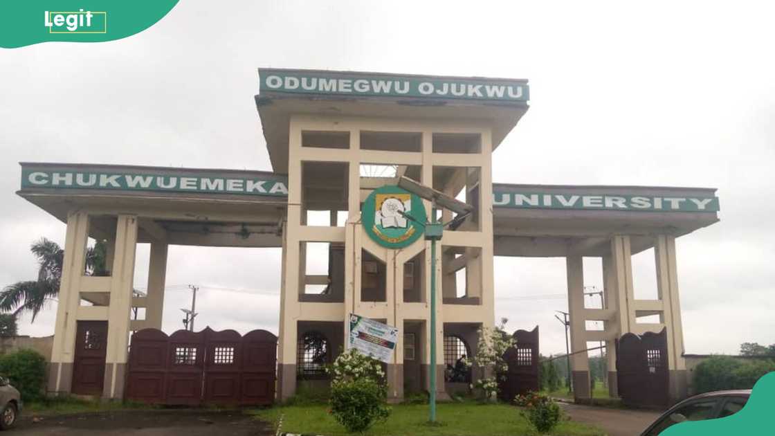 Chukwuemeka Odumegwu Ojukwu University (COOU) main gate.