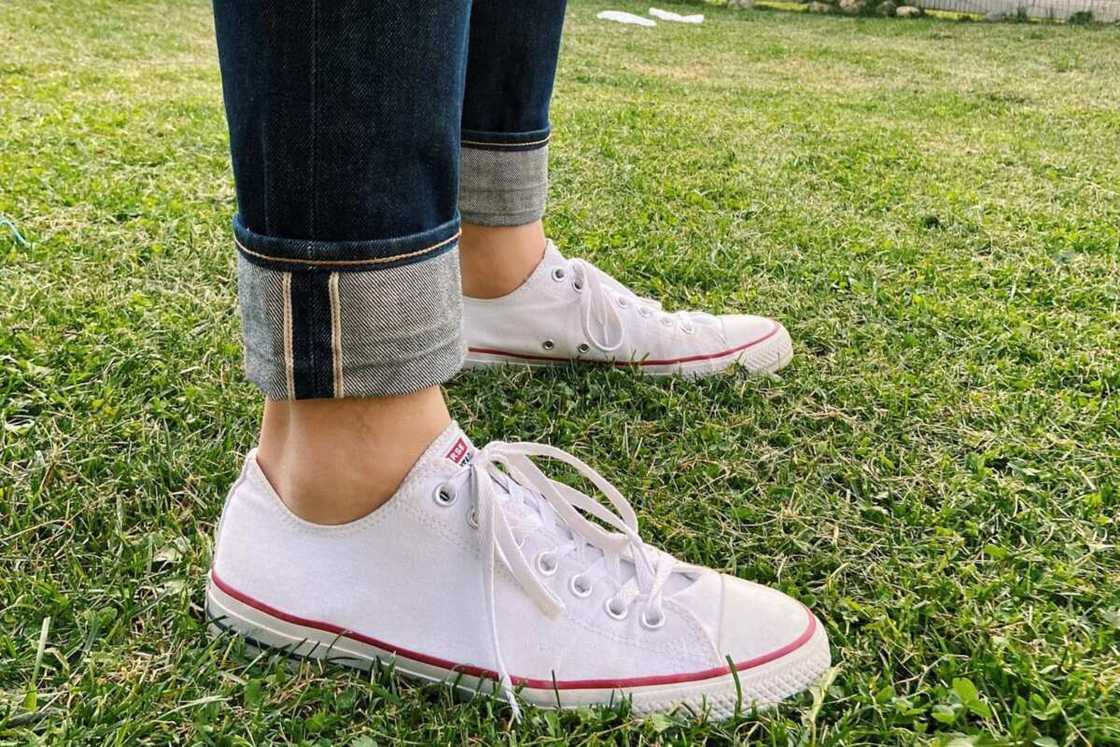 how to cuff jeans how to cuff jeans