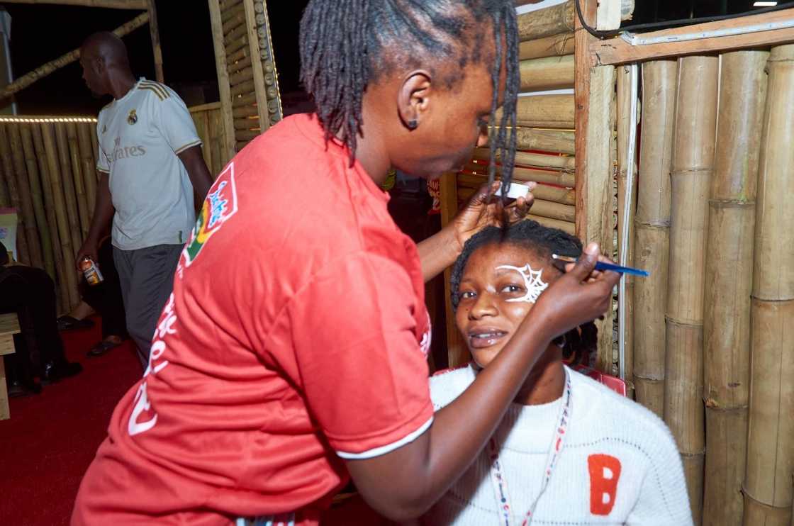 Culture and Cuisine mix as Indomie creates memorable experiences at Abuja Carnival Culture and Cuisine mix as Indomie creates memorable experiences at Abuja Carnival