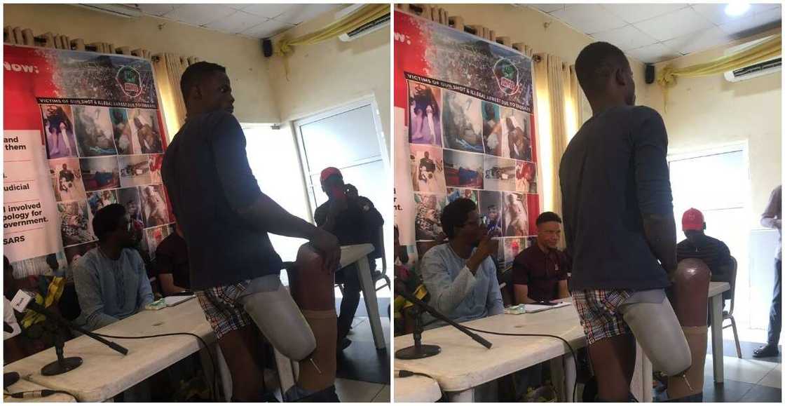 Lekki survivor shows his leg