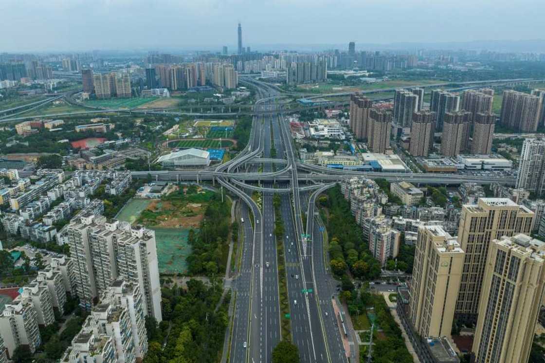 All Chengdu residents under lockdown will be tested every day