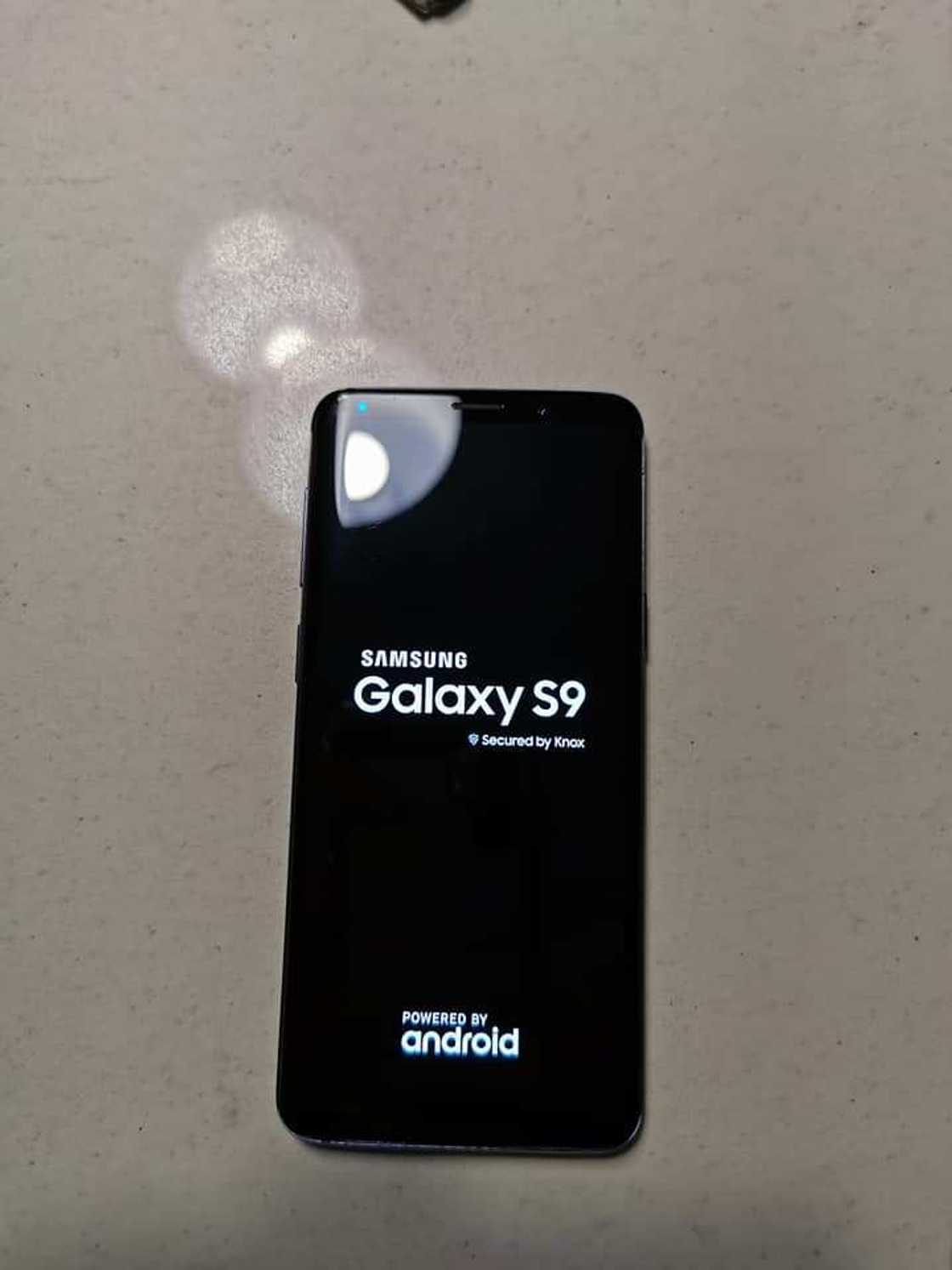 Samsung Samsung