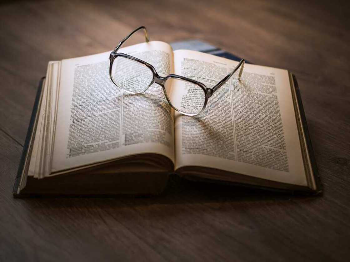 Ethics and knowledge Ethics and knowledge