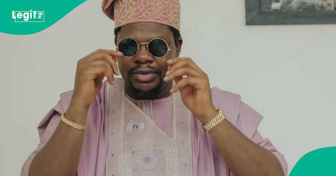 Mr Macarni reacts as Delra Nursing school students get queried. Mr Macarni reacts as Delra Nursing school students get queried.