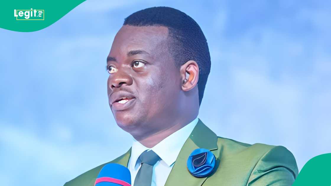 Verydarkman resumes taunting Apostle Arome Osayi, shares plan Verydarkman resumes taunting Apostle Arome Osayi, shares plan