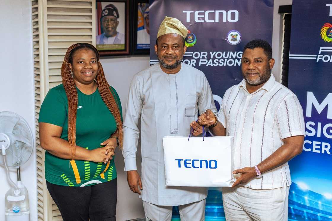 TECNO and Lagos State Sports Commission Kick Off Game-Changing Football Pitch Initiative TECNO and Lagos State Sports Commission Kick Off Game-Changing Football Pitch Initiative