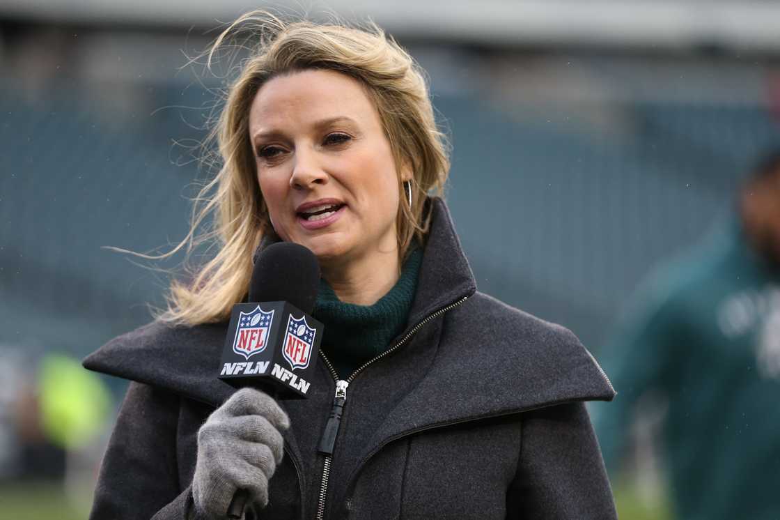 NFL Network reporter Stacey Dales on the sideline during warm-up prior to an NFL football game NFL Network reporter Stacey Dales on the sideline during warm-up prior to an NFL football game