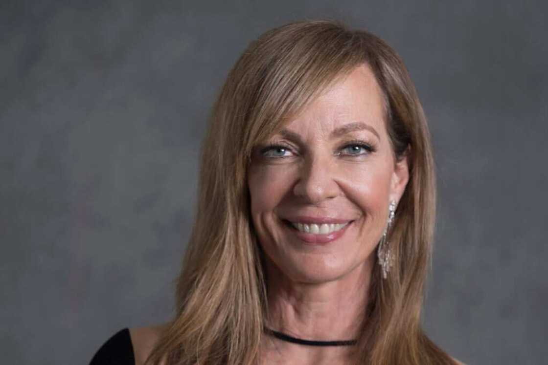 Allison Janney attends the 90th Oscars at Beverly Hilton, California Allison Janney attends the 90th Oscars at Beverly Hilton, California