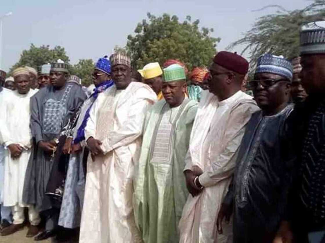 Zamfara: APC ta mika sunayen ‘yan takara ga INEC Zamfara: APC ta mika sunayen ‘yan takara ga INEC
