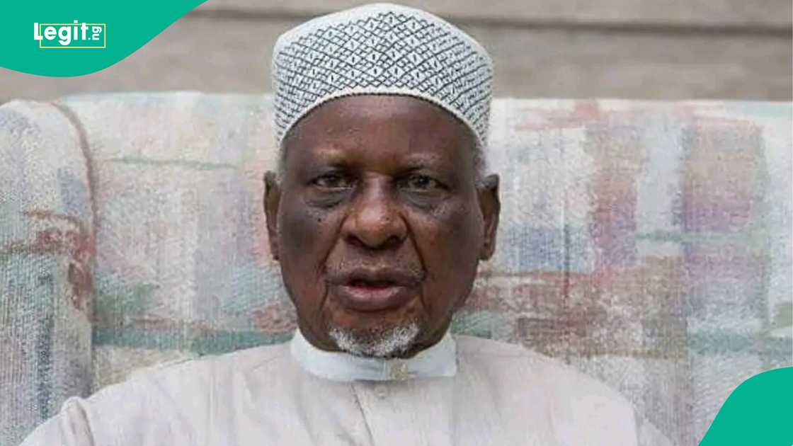 Alhaji Tanko Yakasai, elder statesman and ACF founding member, has named the candidate he believes will defeat Atiku and Obi in the 2027 election. Alhaji Tanko Yakasai, elder statesman and ACF founding member, has named the candidate he believes will defeat Atiku and Obi in the 2027 election.