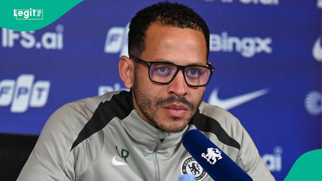 Liam Rosenior, Chelsea, Brighton, Amex Stadium, Premier League. Liam Rosenior, Chelsea, Brighton, Amex Stadium, Premier League.