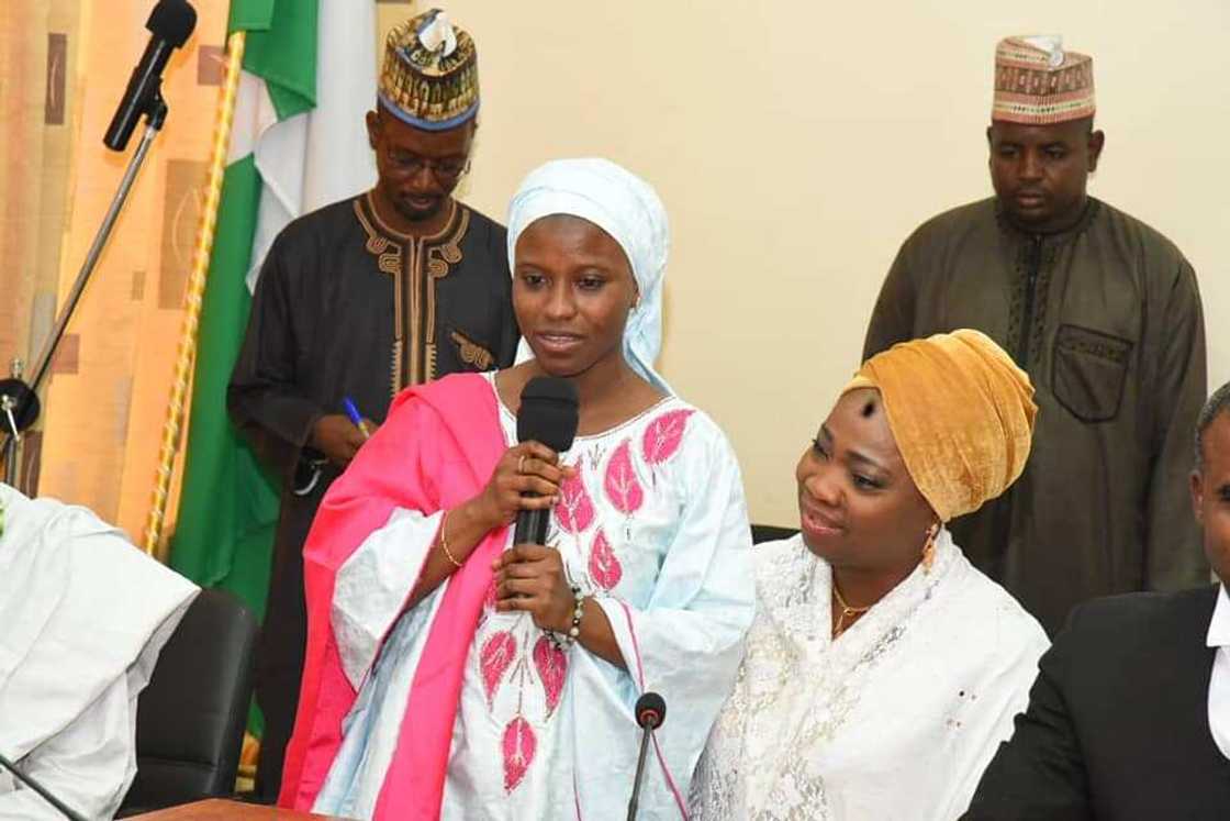 Zainab Aliyu yayin jawaban godiya a fadar gwamnatin Kano Zainab Aliyu yayin jawaban godiya a fadar gwamnatin Kano