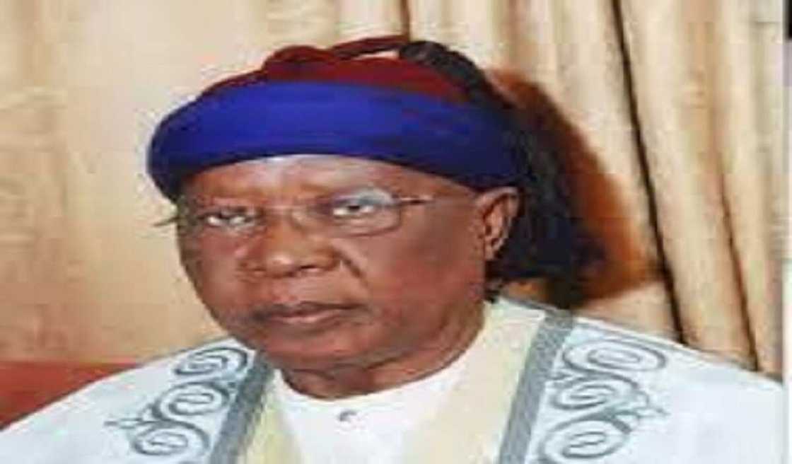 Da Ɗumi-Ɗumi: Sarki Mai Daraja Ta Ɗaya Ya Mutu a Adamawa Da Ɗumi-Ɗumi: Sarki Mai Daraja Ta Ɗaya Ya Mutu a Adamawa