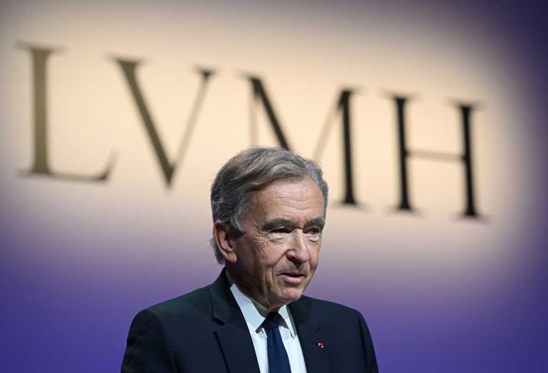 Bernard Arnault dirige LVMH, la plus grande entreprise mondiale de produits de luxe