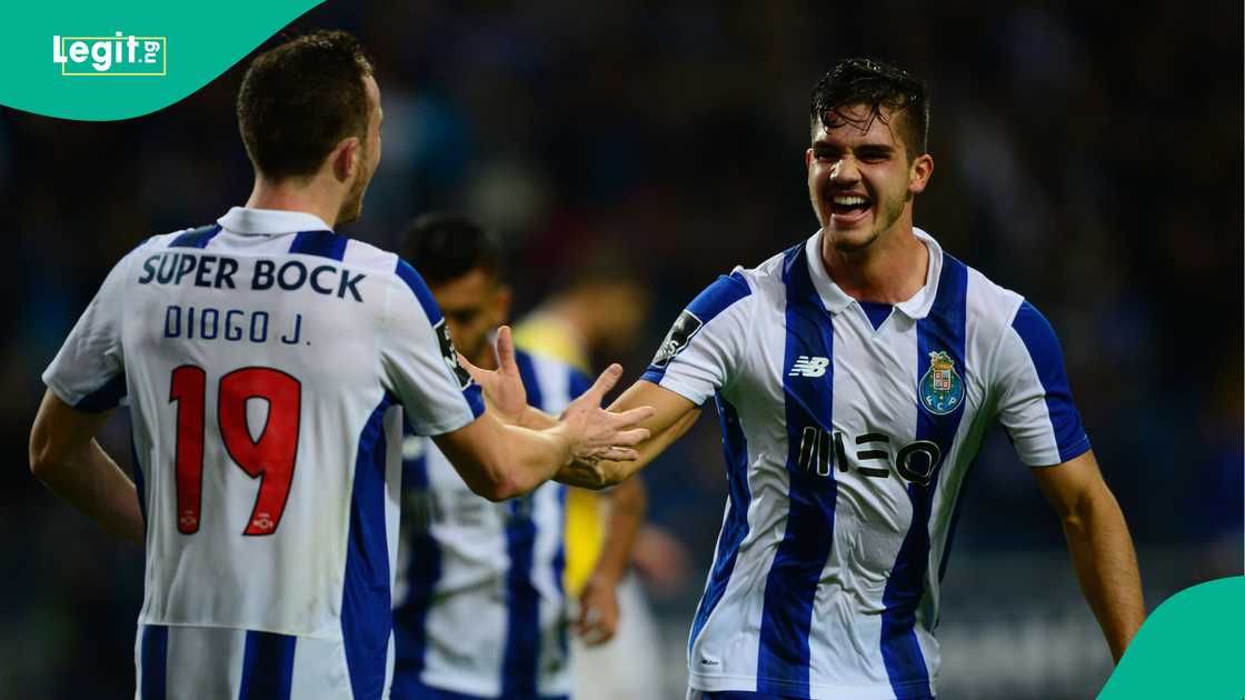 Diogo Jota, Andre Silva, Porto, FC Arouca, Estadio da Dragao, Porto, Portugal. Diogo Jota, Andre Silva, Porto, FC Arouca, Estadio da Dragao, Porto, Portugal.