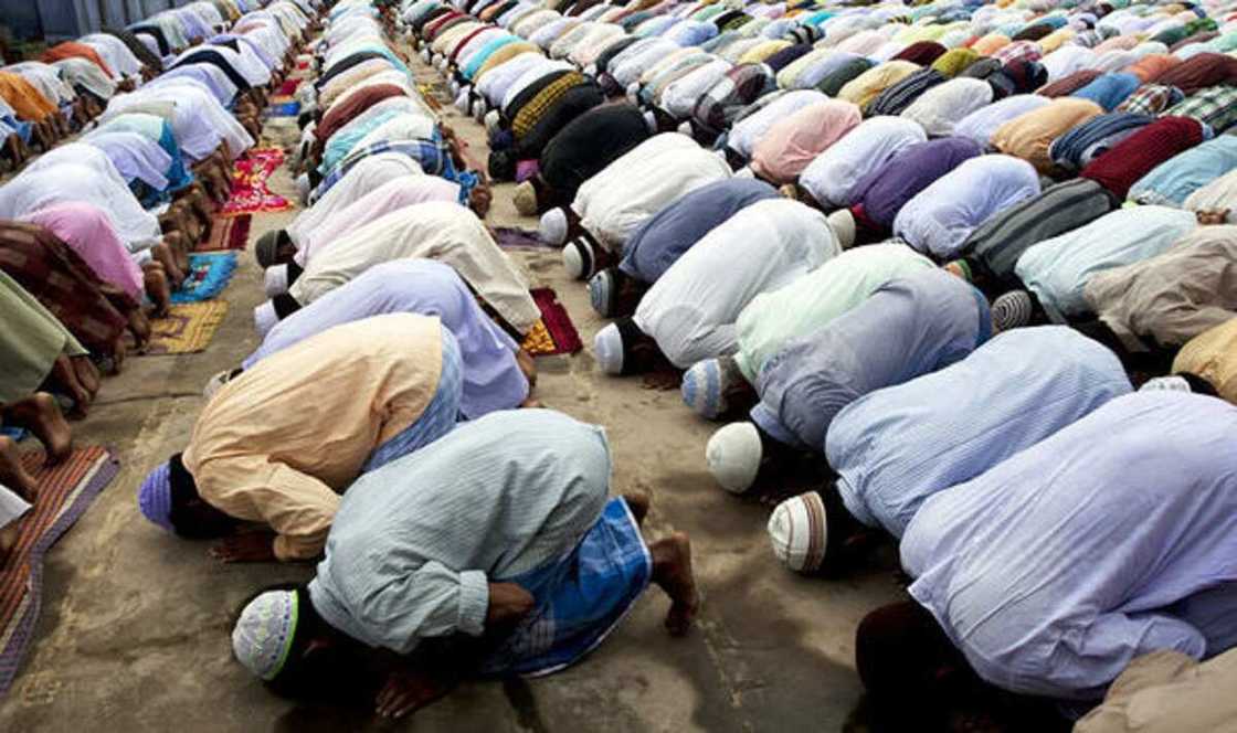 Al'ummar musulmi na sallah Al'ummar musulmi na sallah