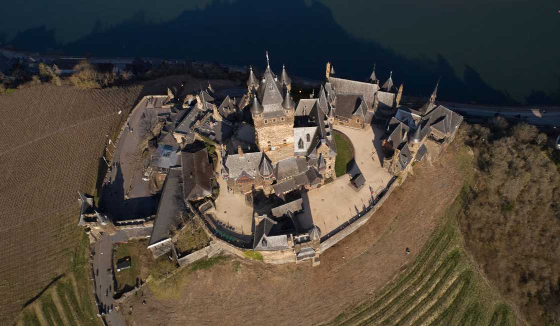 An aerial view of the Reichsburg Cochem castle