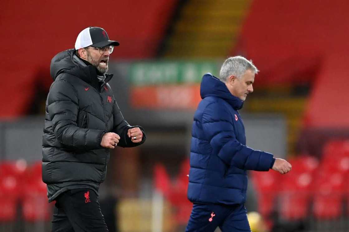 Jurgen Klopp and Mourinho in action