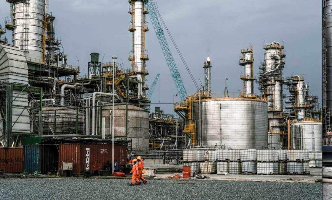 NNPC to supply crude oil to Dangote NNPC to supply crude oil to Dangote