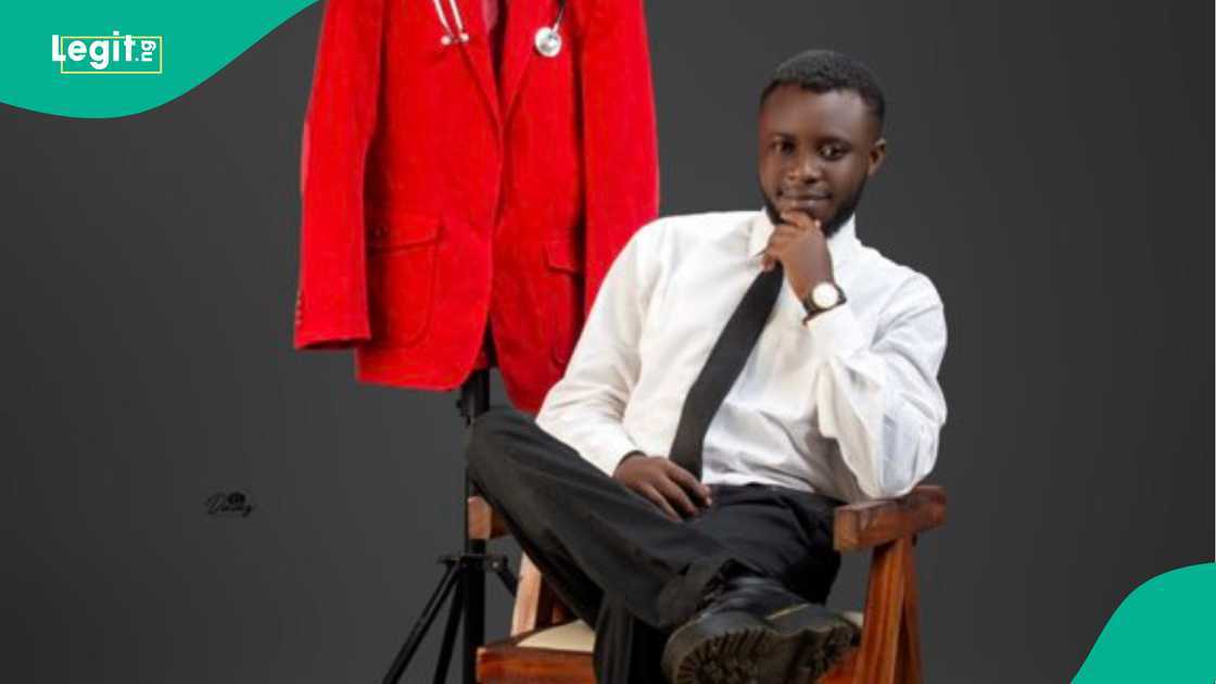 A University of Ibadan nursing student graduates after seven years and writing UTME 4 times A University of Ibadan nursing student graduates after seven years and writing UTME 4 times