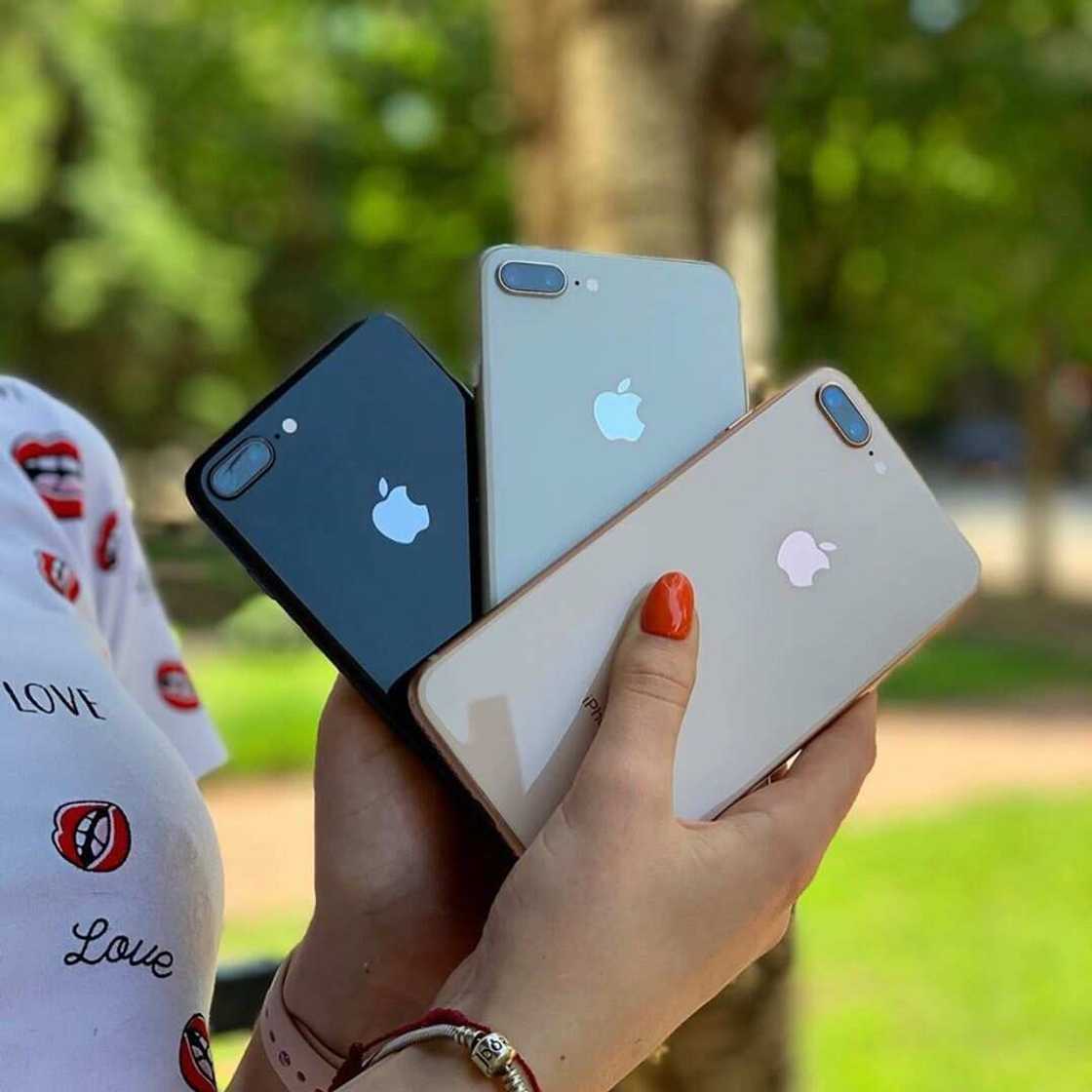iPhone 8 Plus iPhone 8 Plus