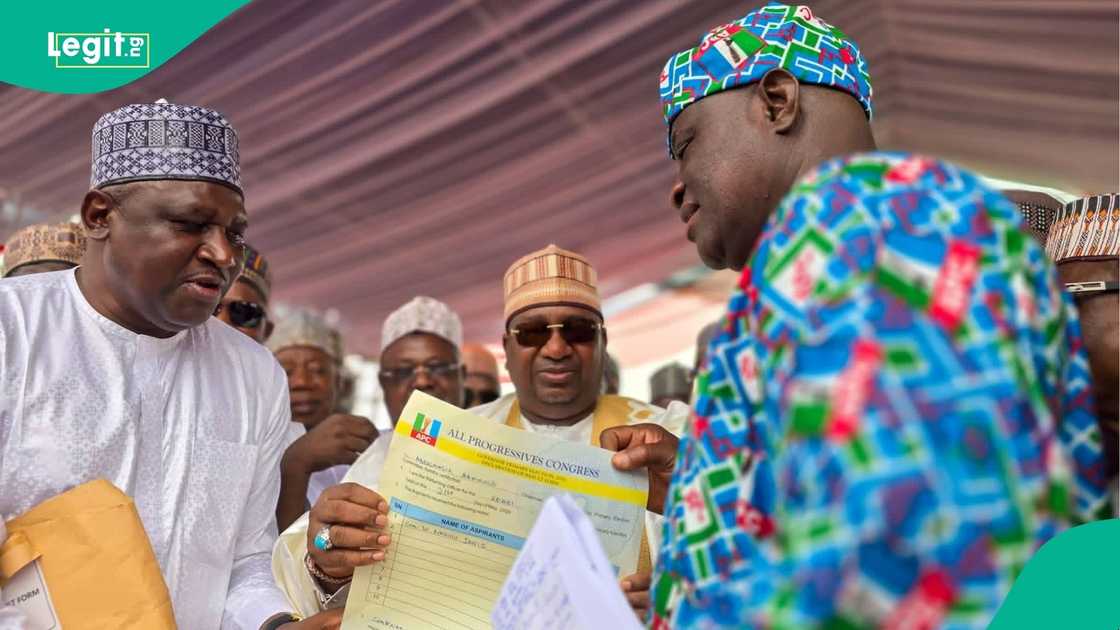 Governor Nasir Idris of Kebbi has secured his second term ticket in the APC governorship primary election in the state. Governor Nasir Idris of Kebbi has secured his second term ticket in the APC governorship primary election in the state.