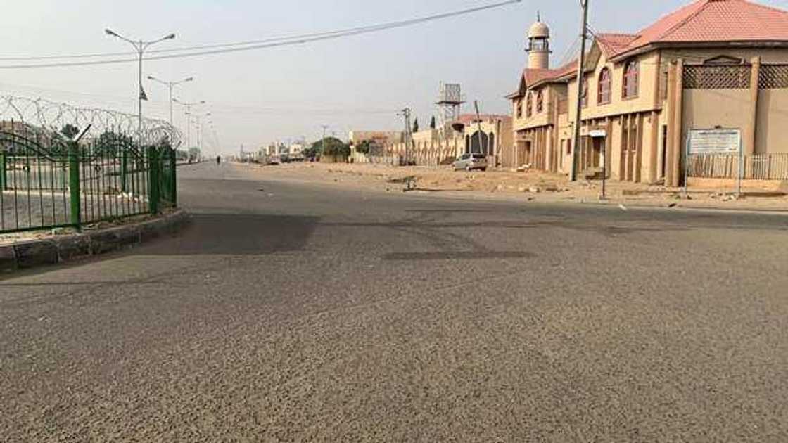 Hadarin mota yayi sanadiyar mutuwar mutane 11 a jihar Kano Hadarin mota yayi sanadiyar mutuwar mutane 11 a jihar Kano