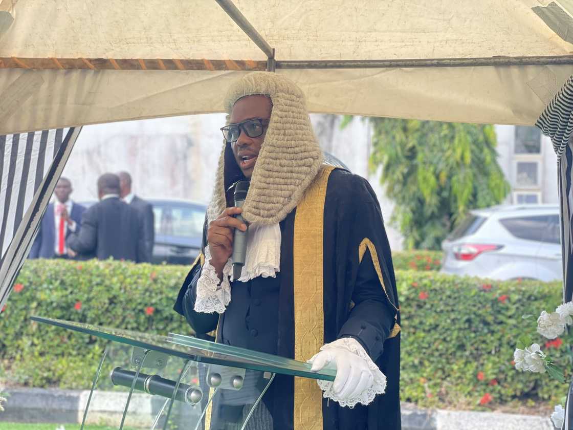 Shugaban NBA ya nemi 'yan Najeriya su tashi tsaye su kare dimokuradiyya Shugaban NBA ya nemi 'yan Najeriya su tashi tsaye su kare dimokuradiyya