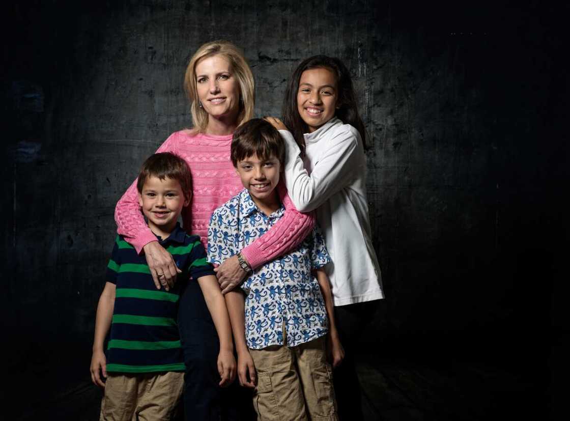 Is Laura Ingraham married Is Laura Ingraham married
