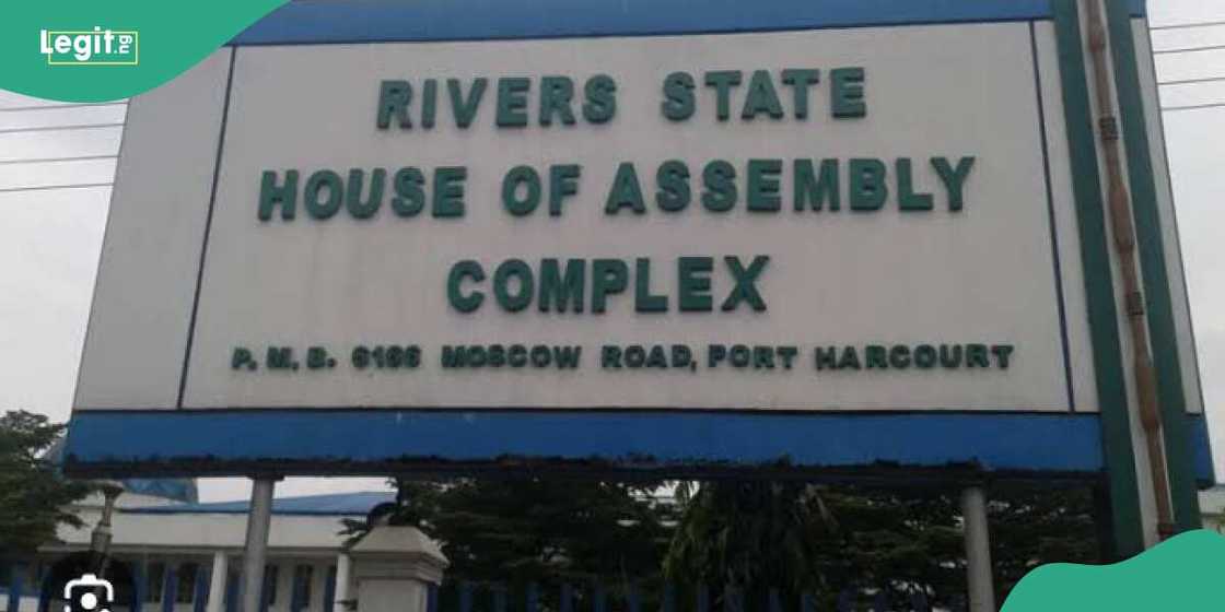 Pro-Fubara lawmakers declare seats of 25 Wike’s loyalists vacant Pro-Fubara lawmakers declare seats of 25 Wike’s loyalists vacant
