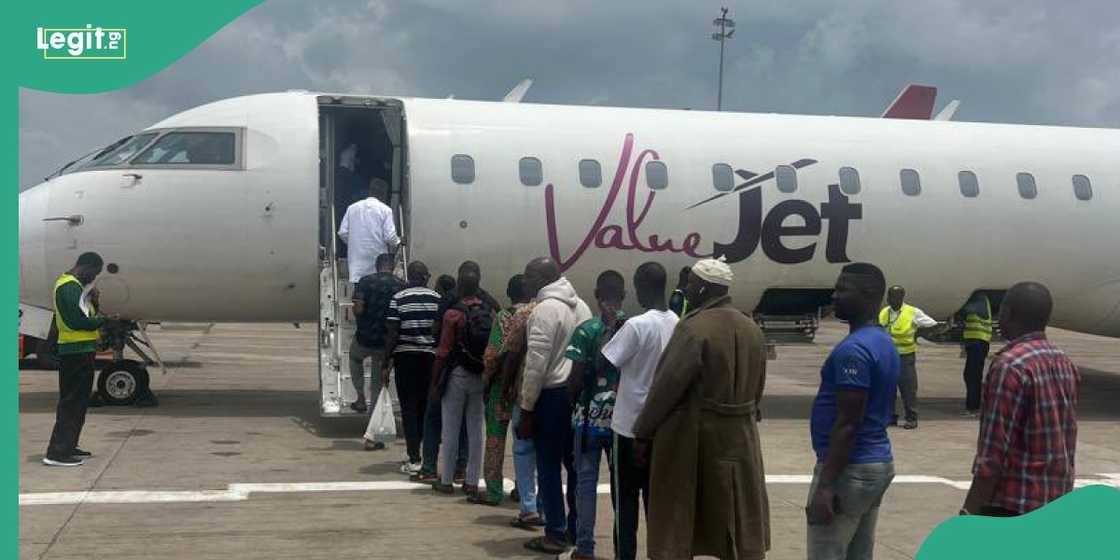 Nigerian Army Northeast frontline troops being airlifted back home.