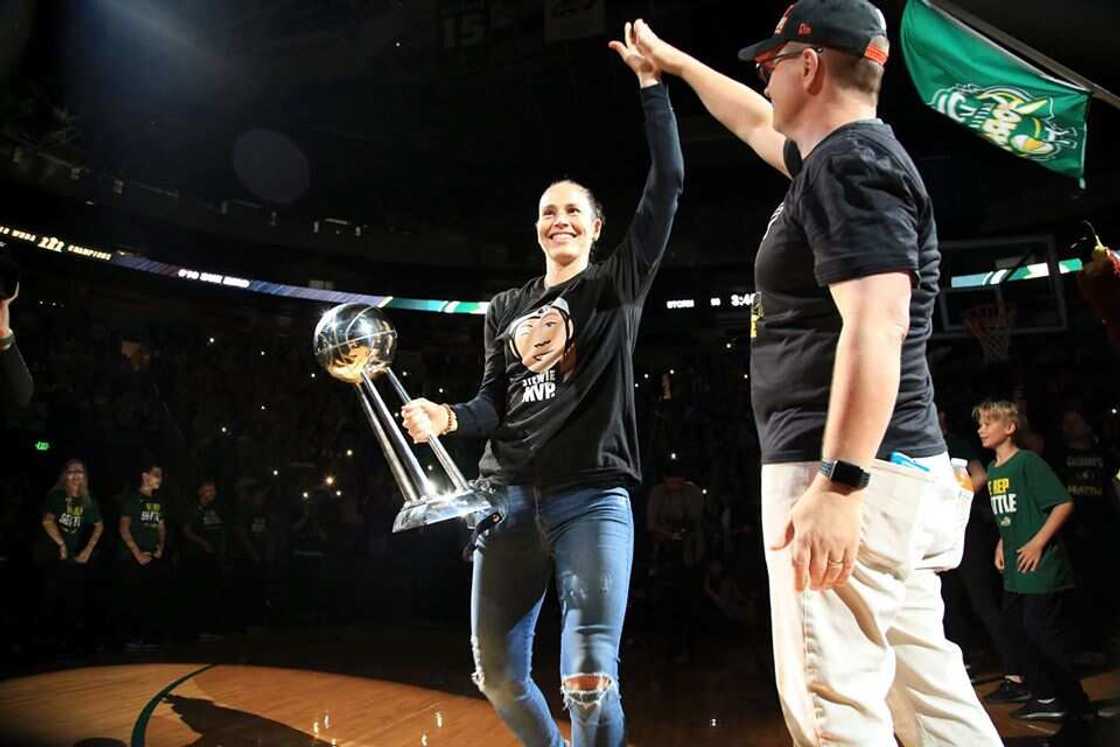 Is Sue Bird retiring? Is Sue Bird retiring?