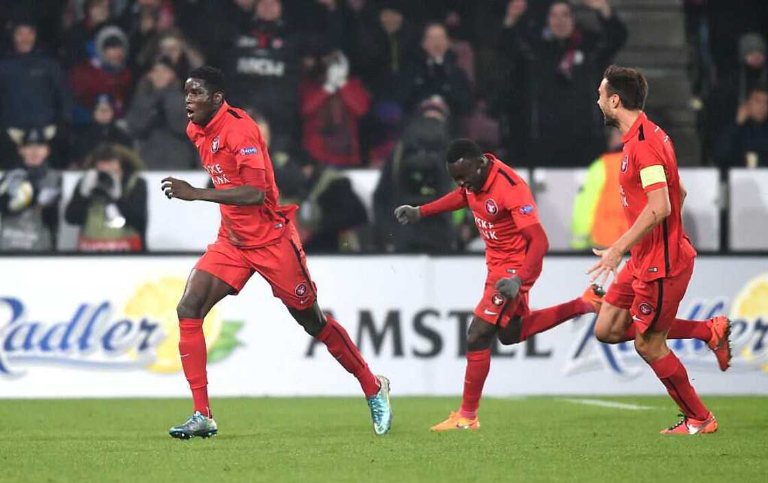 Kwallon kafa: Cutar COVID-19 ta harbi ‘Dan wasan Genk Paul Onuachu Kwallon kafa: Cutar COVID-19 ta harbi ‘Dan wasan Genk Paul Onuachu