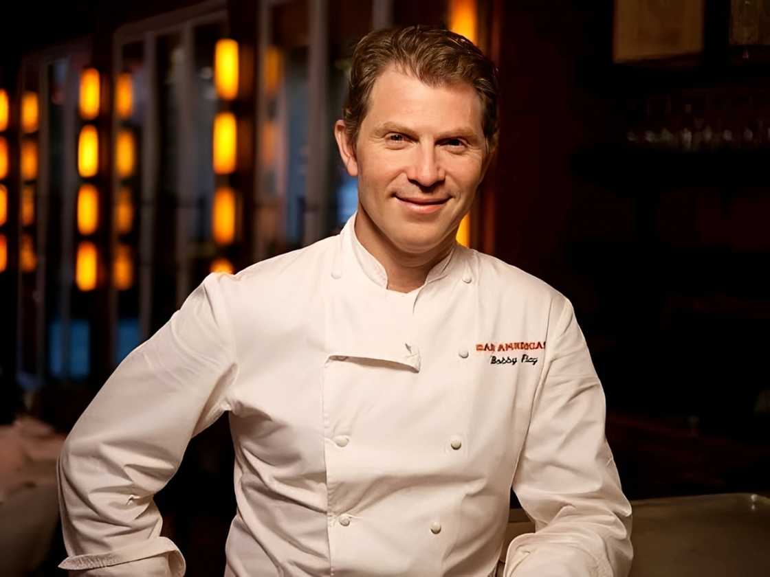 Bobby Flay poses in his restaurant Bar Americain. Bobby Flay poses in his restaurant Bar Americain.