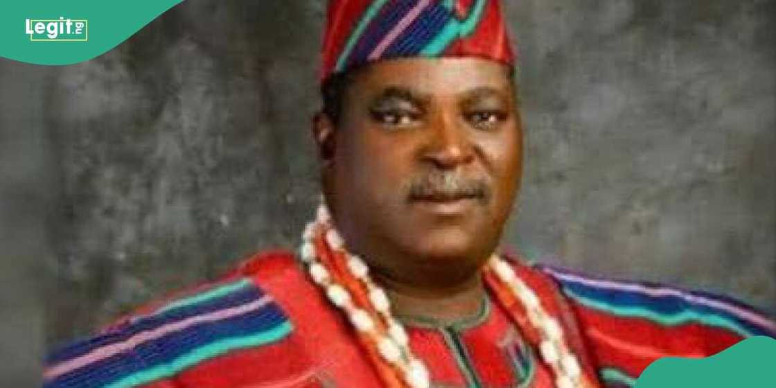 Kwara monarch, Oba Olusegun Aremu-Cole killed in his palace Kwara monarch, Oba Olusegun Aremu-Cole killed in his palace
