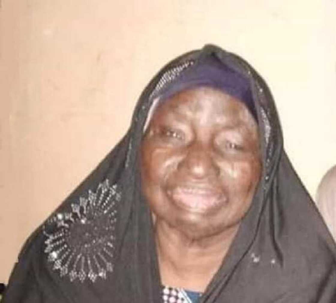 Yanzu-yanzu: Allah ya yi wa mahaifiyar Buratai rasuwa a Borno Yanzu-yanzu: Allah ya yi wa mahaifiyar Buratai rasuwa a Borno