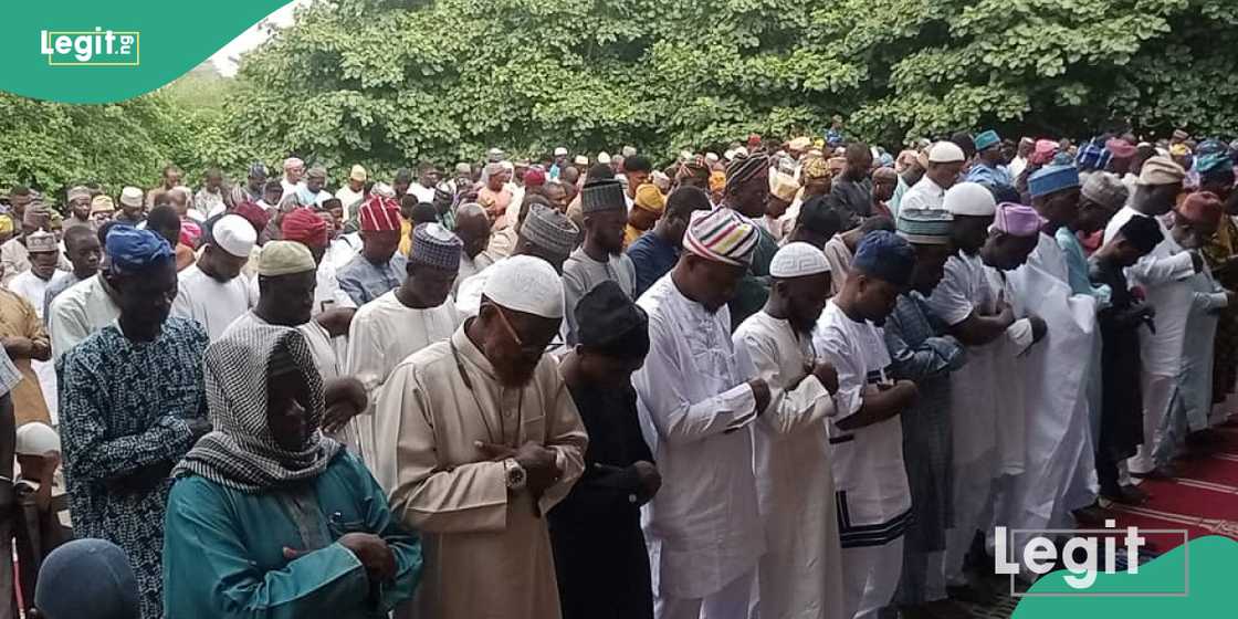 University of Ibadan chief imam sends key message to Nigerian Muslims amid Eid-el-Fitr 2025 celebration University of Ibadan chief imam sends key message to Nigerian Muslims amid Eid-el-Fitr 2025 celebration