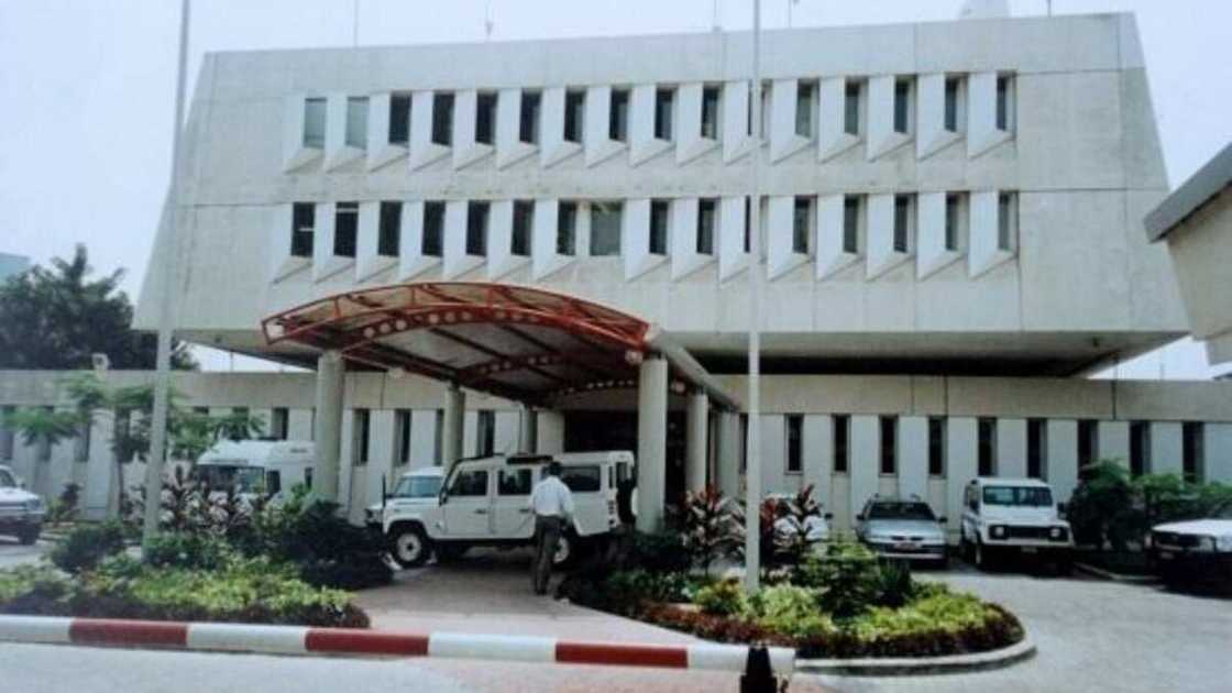UK approves work permit for Nigerians, other graduate students UK approves work permit for Nigerians, other graduate students