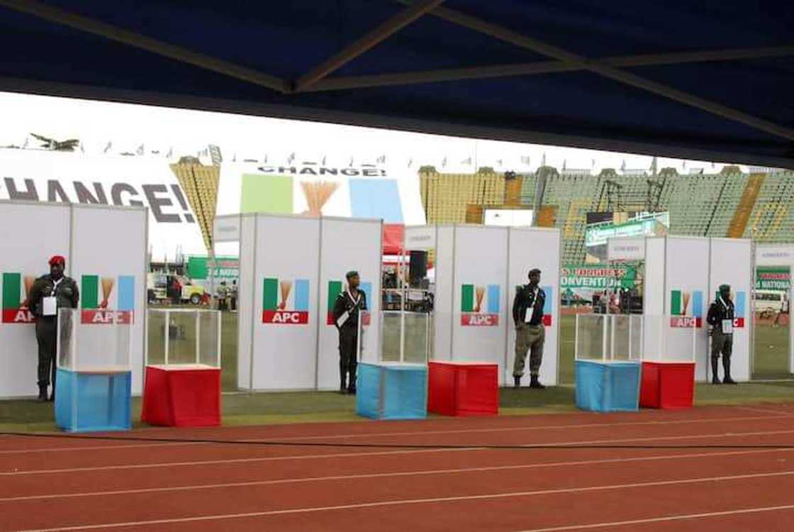 Kano da jihohi 7 da aka samu rabuwar kai a APC, aka zabi shugabanni 2 a jiha Kano da jihohi 7 da aka samu rabuwar kai a APC, aka zabi shugabanni 2 a jiha