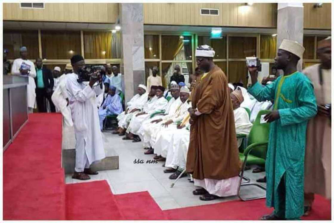 State court swearing-in new judges