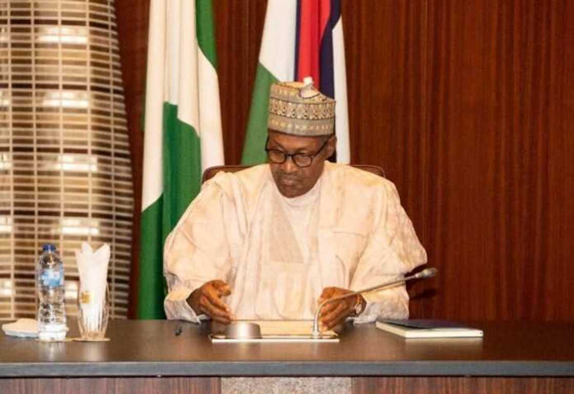 TUC asks Buhari to resign from position as oil minister TUC asks Buhari to resign from position as oil minister