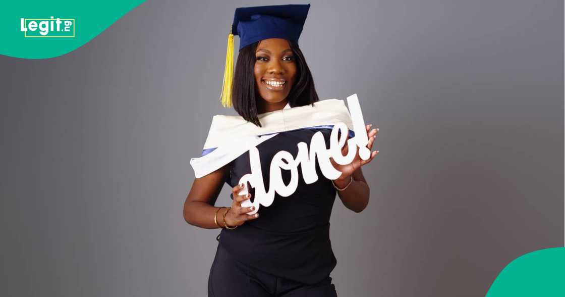 Lady who bagged first class in Biochemistry emerges best graduating student in LASU Lady who bagged first class in Biochemistry emerges best graduating student in LASU