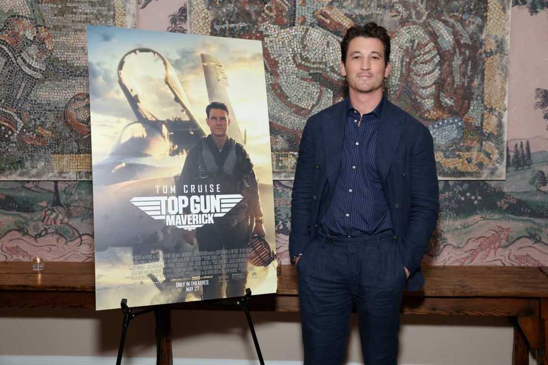 Miles Teller's scars on the face Miles Teller's scars on the face