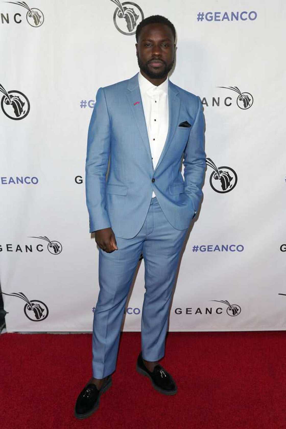 Dayo Okeniyi height