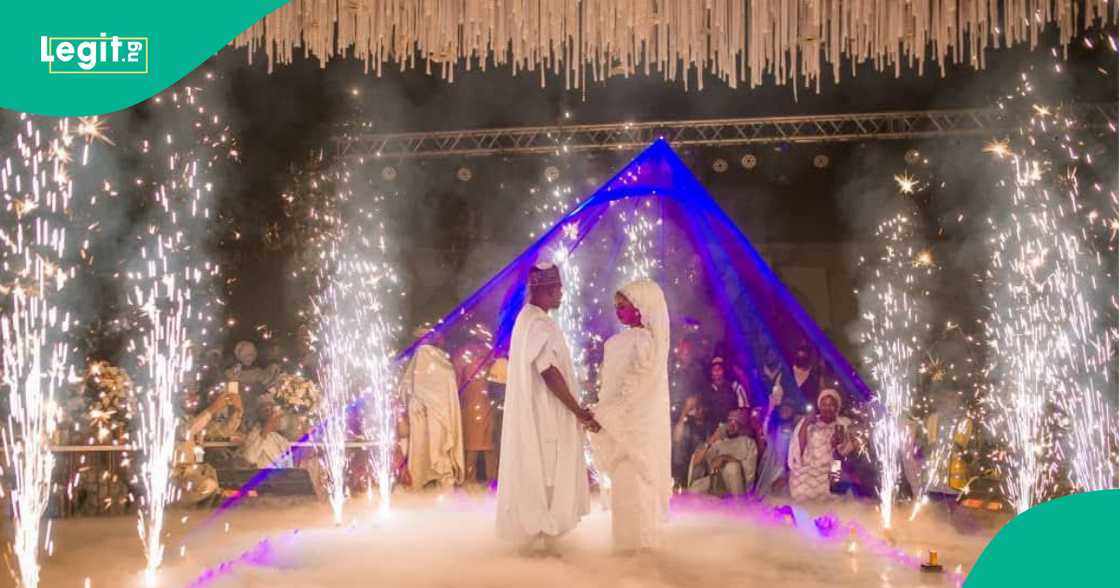 Dauda Kahutu Rarara da Aisha Humaira. Dauda Kahutu Rarara da Aisha Humaira.