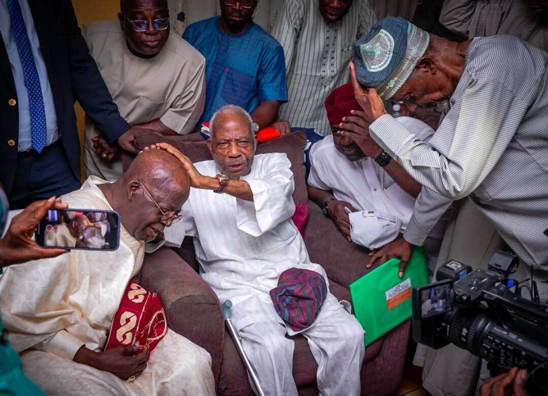 Tinubu da shugabannin Afenifere