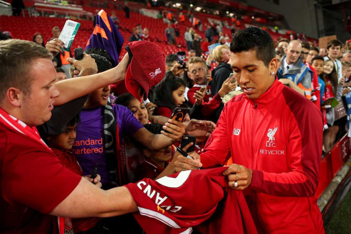 Roberto Firmino's photos